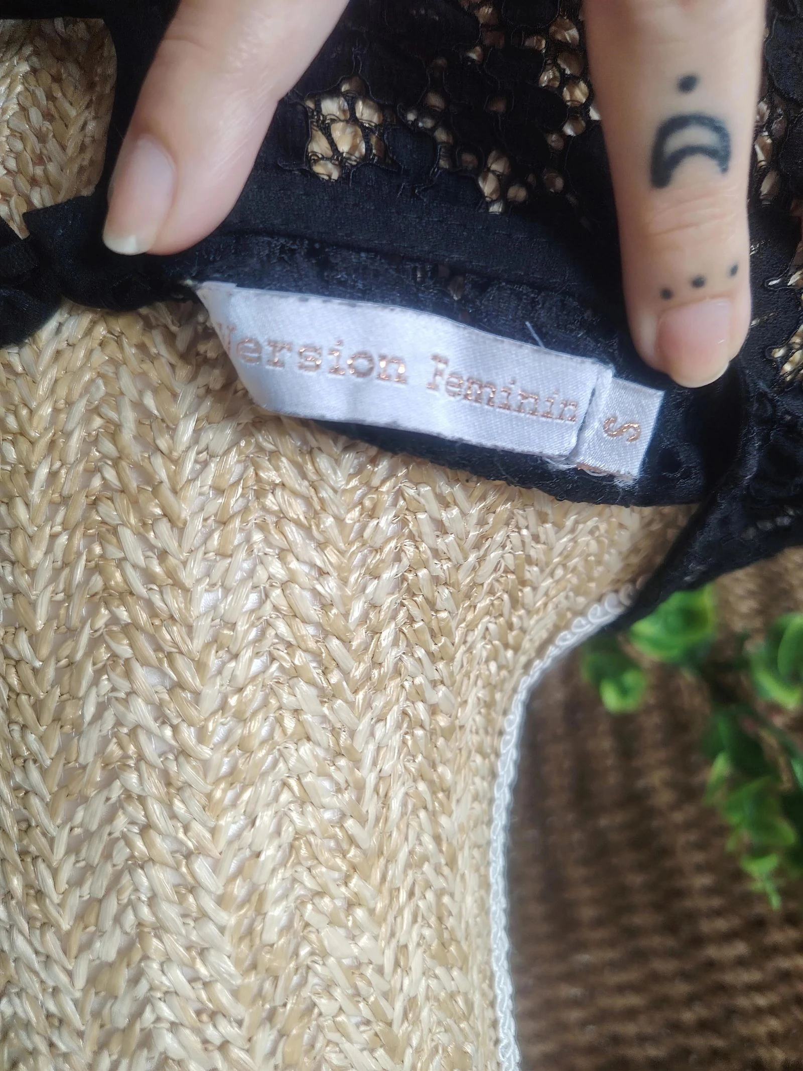 Blusa de renda preta feminina 36 Versão Feminina – photo 10